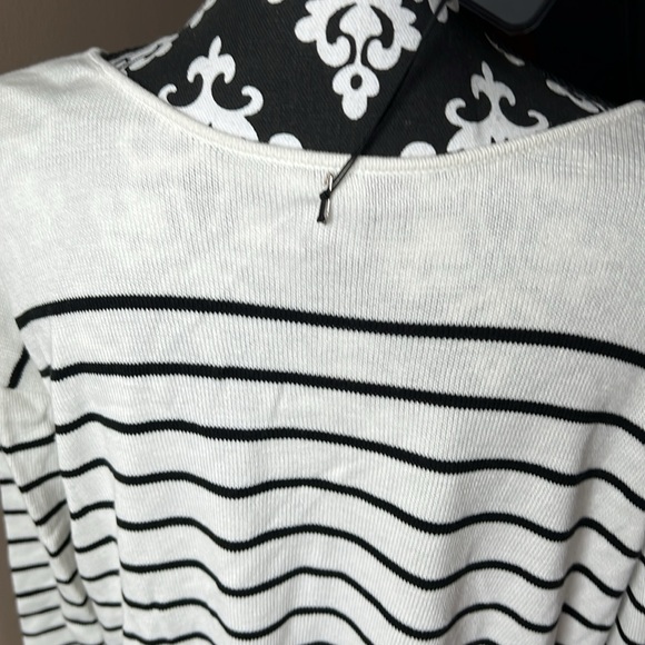 Turnabout Cardigan (style 6174) - Picture 9 of 13